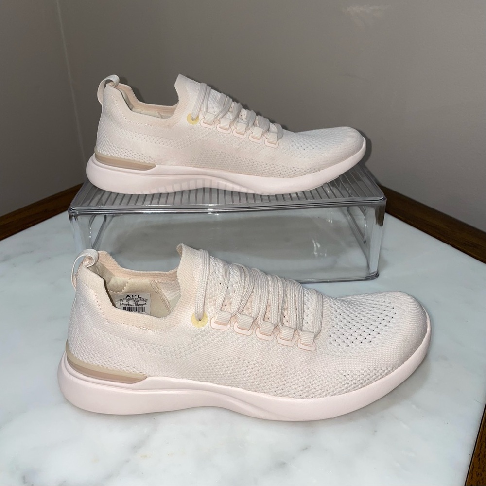 APL Athletic Propulsion Labs Techloom Breeze Women's Light Pink Sneakers